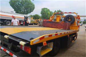 高密附近拖车电话号码服务